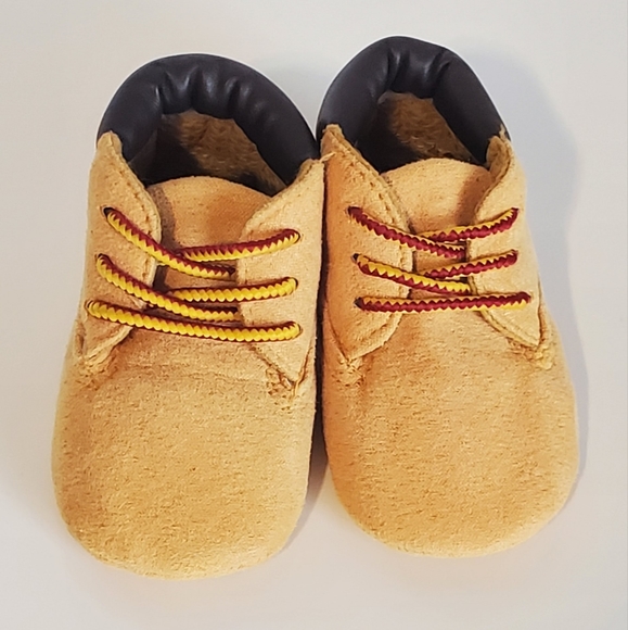 Trail Guide Wheat Baby Shoes Sz 2 - Picture 2 of 5